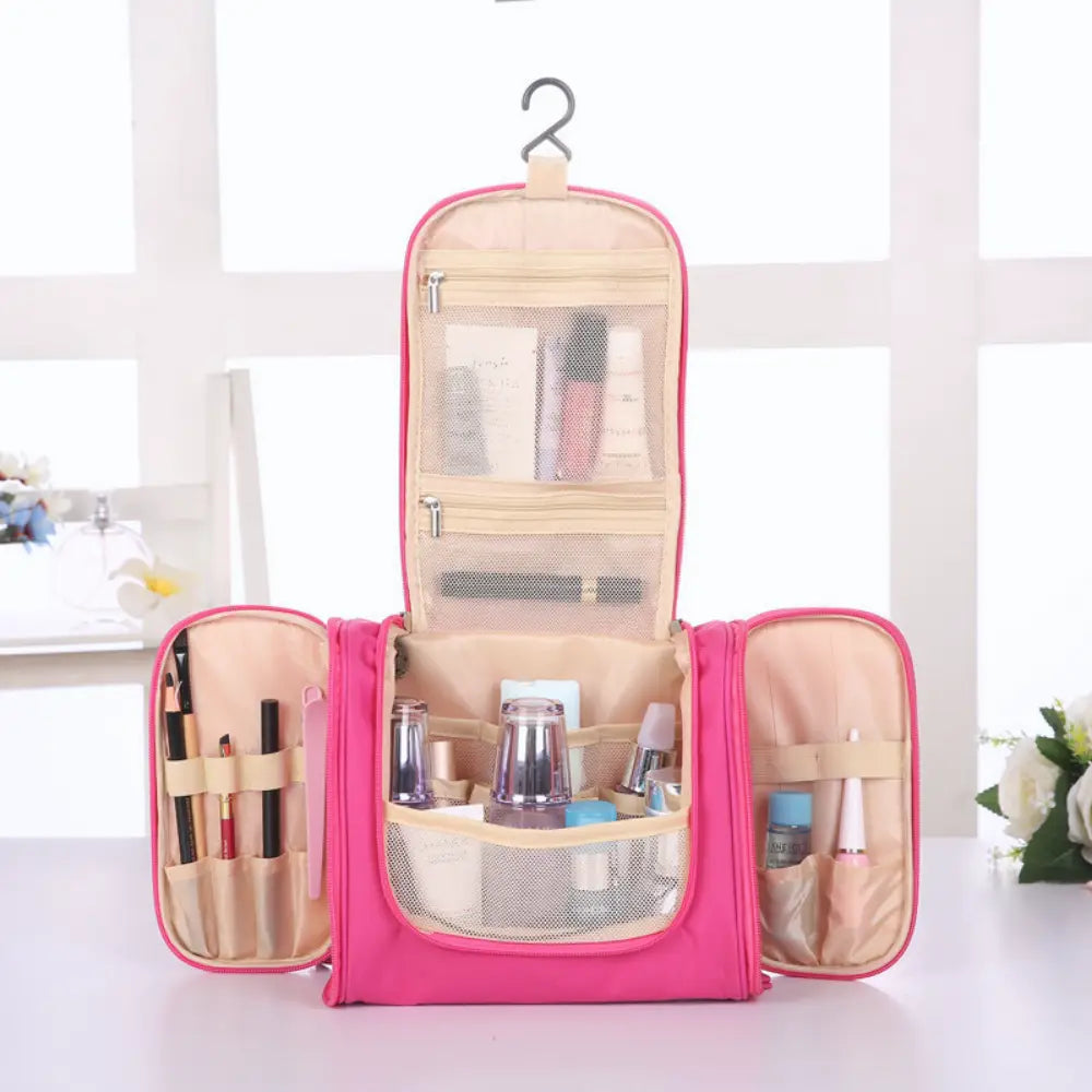 grand vanity femme avec plusieurs compartiments pratiques