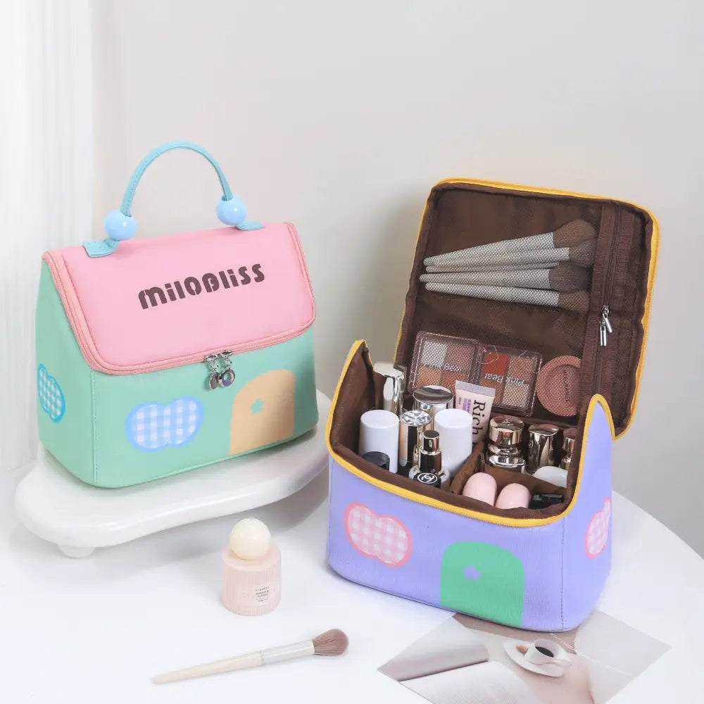 trousse de toilette enfant fille Image