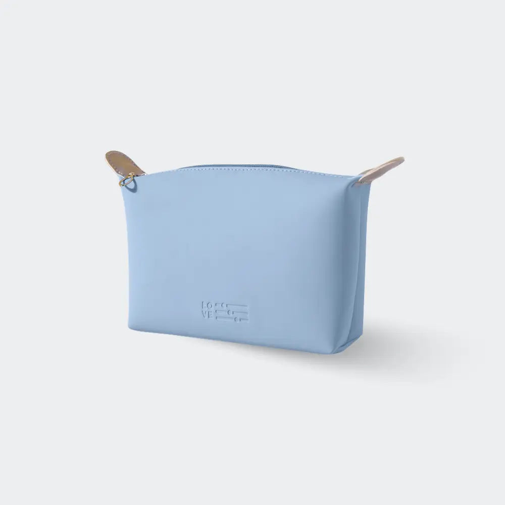 trousse de toilette femme tendance bleu clair
