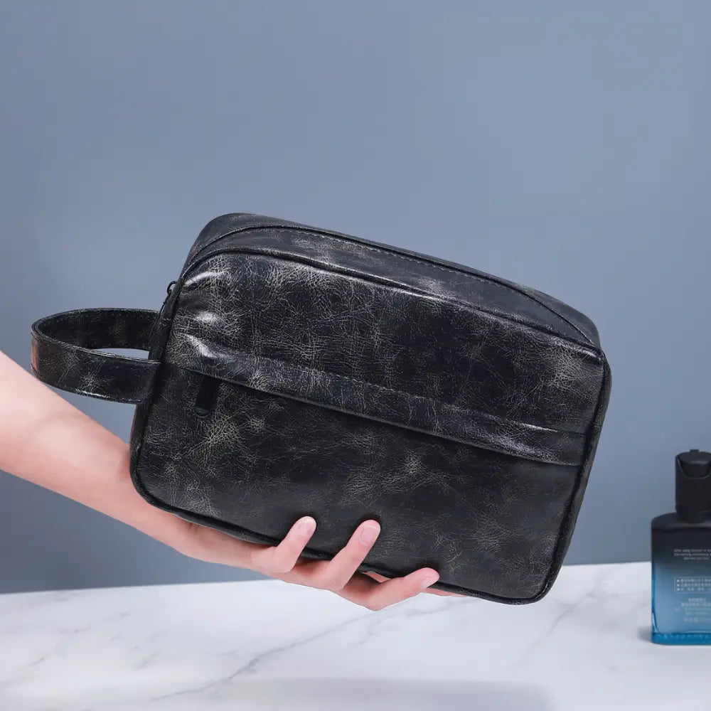 trousse de toilette homme en cuir