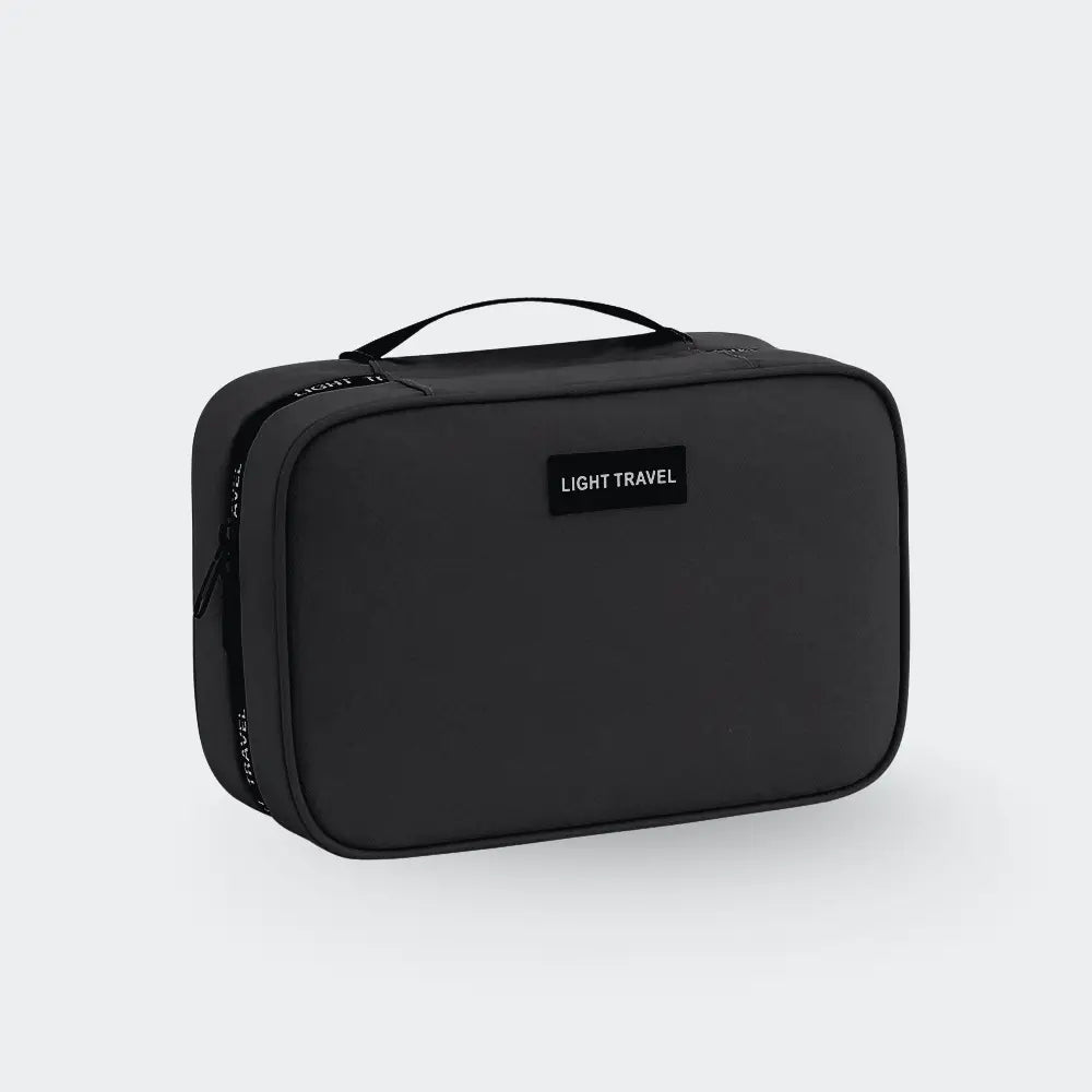 trousse de toilette homme compartiment fond blanc