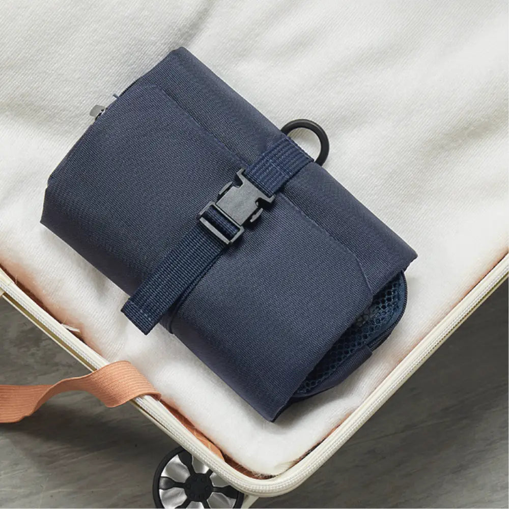 trousse de toilette homme suspendue voyage Image