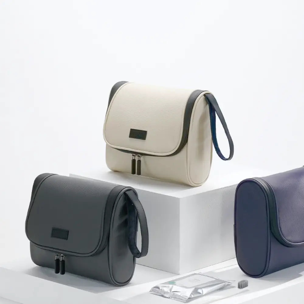 trousse de toilette suspendue impermeable Image