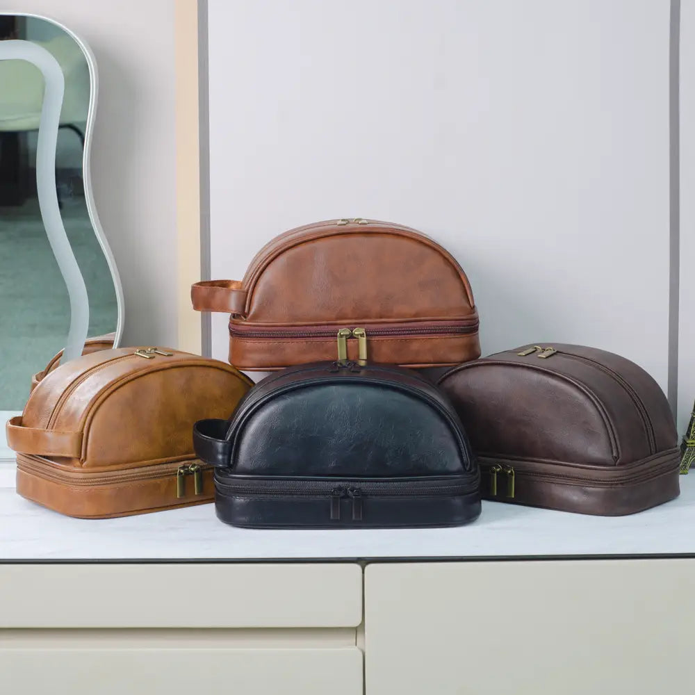 trousse de toilettes homme cuir compartiment Image