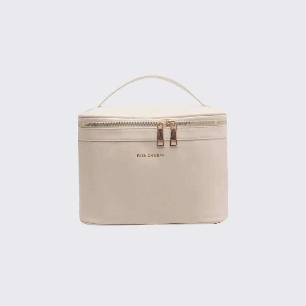 vanity en cuir beige pour femme luxe Image